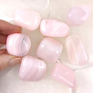 Manganocalcite tumbled stone