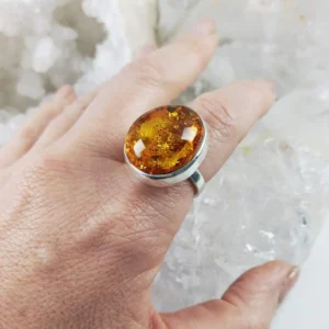 Amber-dome-ring
