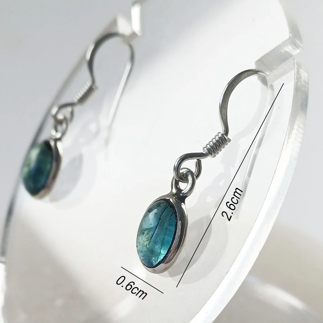 Apatite Small Oval Earrings – 925 Sterling Silver