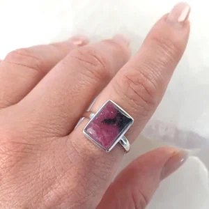 Rectangular Rhodonite ring set in 925 sterling silver, natural pink crystal with black veining