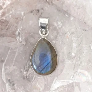 Labradorite drop pendant on 925 Stainless steel